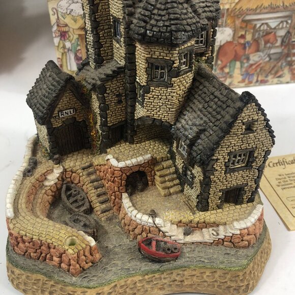 David Winter Cottages 1987 "The Cornish Harbour" Hand Made & Hand Painted - Picture 10 of 16